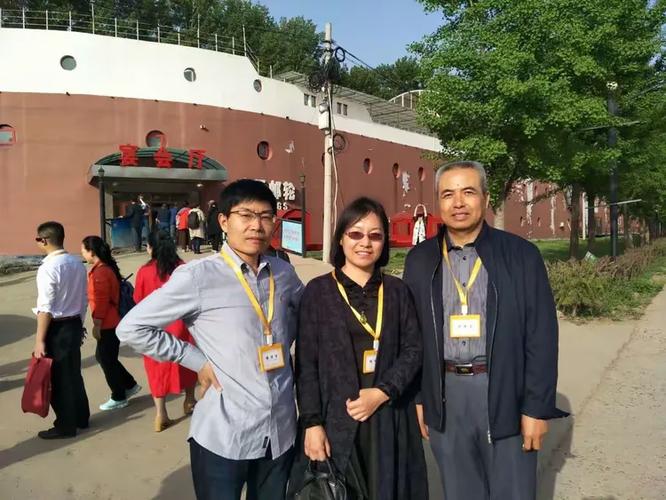立鸿鹄志，做奋斗者——鸿鹄网络的时代篇章